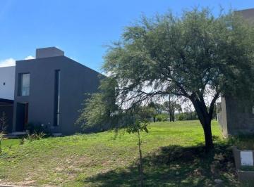Terreno · 350m² · Lote en Tejas 4