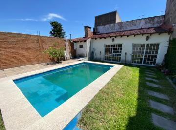 PH de 7 ambientes, Lanús · PH 7 Ambientes - 174 m² - Jardín y Pileta - Lanús