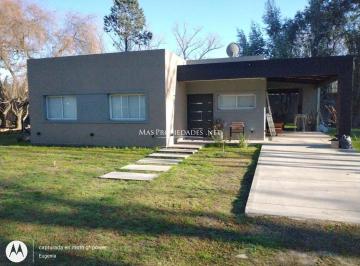 Casa · 110m² · 4 Ambientes · 2 Cocheras · Casa en Alquiler 3 Dorm. en Altos de San Vicente