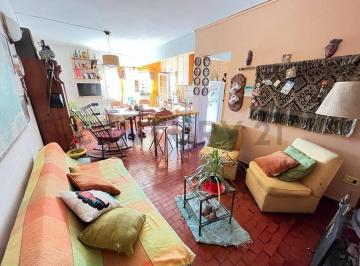 Departamento · 58m² · 3 Ambientes · Calle 81 Esq. 28 - Departamento en Venta de 2 Dorm.