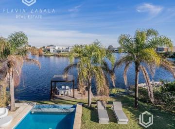 Casa · 420m² · 5 Ambientes · 2 Cocheras · Venta Casa Al Agua 5 Ambientes de Categoría Los Alisos, Nordelta