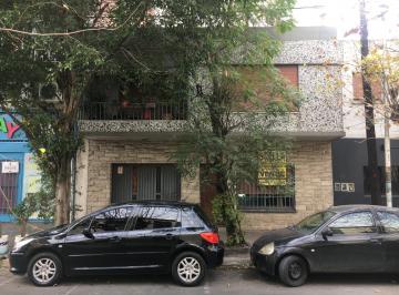 PH de 3 ambientes, La Matanza · Casa PH de 3 Ambientes con Cochera - Local Comercial - San Justo Centro