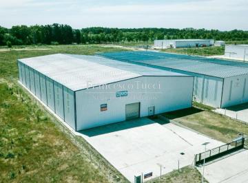 Bodega-Galpón · 3600m² · Nave Industrial en Alquiler Parque Industrial Ruta 6