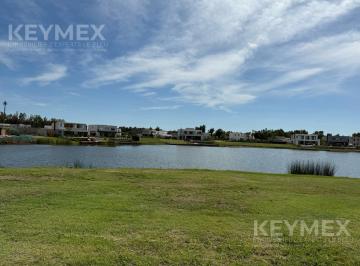 Terreno · 716m² · Espectacular Lote a La Laguna en Barrio Santa Ana, Villanueva, Tigre
