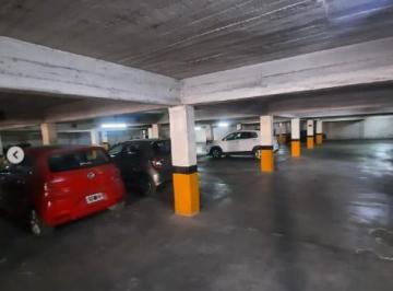 Garage · 18m² · 1 Cochera · Venta · Cochera · Pedro Molina · Edificio Puy · Mendoza · Capital