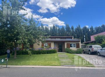 Casa · 165m² · 4 Ambientes · Casa en Santa Clara a La Venta