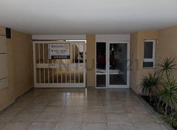 Departamento · 65m² · 2 Ambientes · Departamento Céntrico 1 Dormitorio
