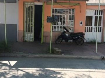 Local comercial · 60m² · 1 Ambiente · Oportunidad! Local Comercial Mas Llave de Negocio en Bario a