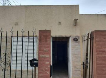 Casa · 54m² · 3 Ambientes · Casa en Venta en Rafaela