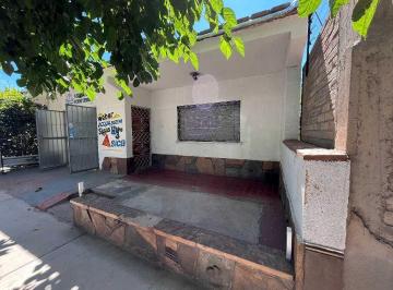 Casa · 342m² · 2 Dormitorios · 1 Cochera · Oportunidad Casa en Venta Calle Alem 1455 Tunuyán