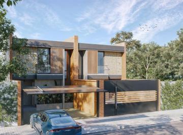 Casa · 180m² · 4 Ambientes · 2 Cocheras · Casa - Loma Merlo