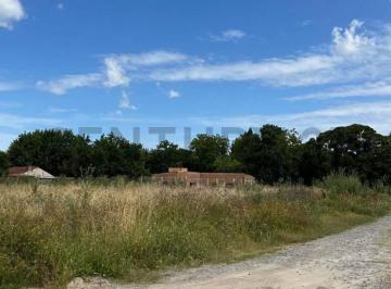 Terreno · 690m² · Lote de 690 m² en Venta en Villa Elisa, La Plata