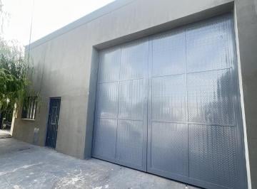 Local comercial · 415m² · Haedo. Galpón en Alquiler. a Partir de Febrero 2025. 415 m Cub.
