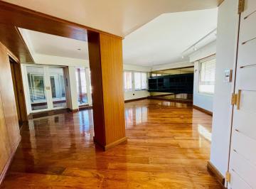Departamento · 185m² · 4 Ambientes · Departamento Piso Exclusivo de 3 Dorm. con Terraza Exclusiva