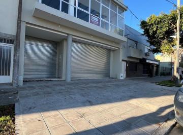 Local comercial · 300m² · 5 Ambientes · 10 Cocheras · Local en La Plata