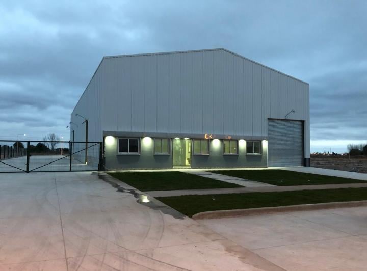 Bodega-Galpón · 800m² · 6 Ambientes
