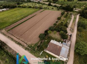 Quinta vacacional · 132m² · 6 Cocheras · Casa Quinta en Venta en Villa Dolores