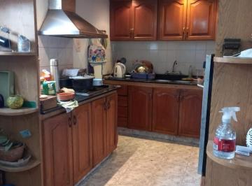 Casa · 121m² · 4 Ambientes · 2 Cocheras · Venta Casa 3 Dor B° Colinas del Cerro - Apto Credito