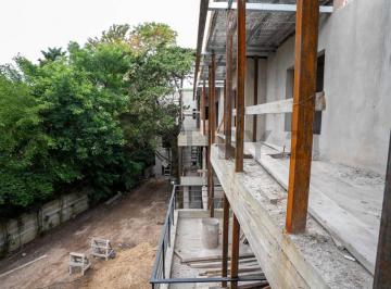 Departamento · 82m² · 3 Ambientes · Venta Departamento de 2 Dorm. - City Bell, Cno Gral. Belgrano E/ 465 y 466.