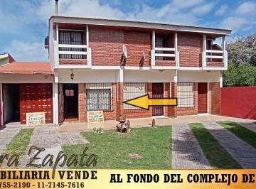 Casa de 5 ambientes, Mar del Tuyú · Calle 67 E/1 y 2 Mar del Tuyú Duplex 5 Ambientes Vende Sara Zapata Inmobiliaria
