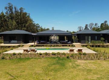 BPV-BPV-10269_2 · Casa de Diseño en Venta Puerto Quetzal, La Barra