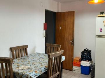 Departamento · 45m² · 2 Ambientes · Departamento Venta con Balcon Alberdi