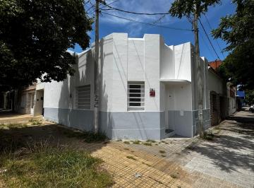 Casa de 3 ambientes, La Plata · Casa de 2 Dorm. en La Plata