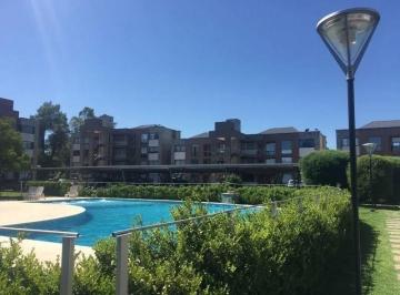 Departamento · 66m² · 2 Ambientes · 1 Cochera · Departamento en Venta Amaneceres Residence Canning