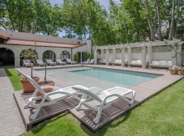 Departamento · 75m² · 3 Ambientes · 1 Cochera · Erne Alquila Departamento 3 Amb Dumbledor Villa Lobos