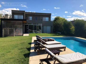 02 - CONTRAFRENTE · Casa en Venta con 3 Dorm. y Dos Baños en San Isidro Labrador - Villanueva
