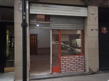 Local comercial , Abasto · Local Unica Oportunidad! Super Precio! Posibilidad de Combinar con Vivienda