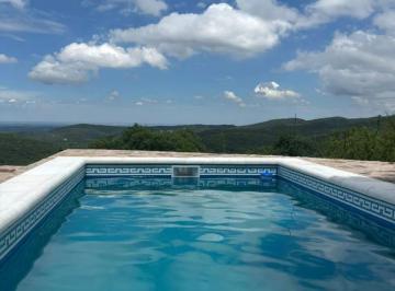 Casa de 4 ambientes, Río Ceballos · Se Vende Casa en Rio Ceballos