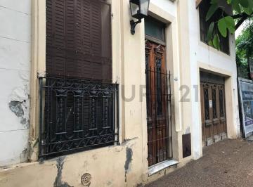 Casa · 384m² · 9 Ambientes · Venta Casa Para Pension - Saavedra 1170 - San Cristobal