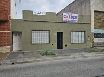 general-san-martin-villa-maipu-venta-ph-3-ambientes · PH 3 Amb Al Frente con Entrada Independiente