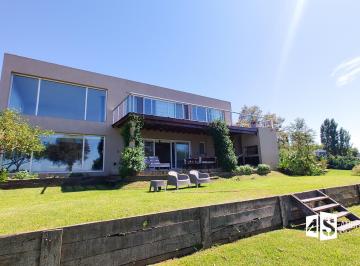 Casa de 5 ambientes, Tigre · Excelente Casa Amoblada en Isla Santa Mónica