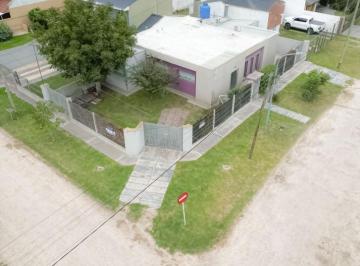 Casa · 135m² · 5 Ambientes · 3 Cocheras · Chalet 5 Amb en Lo Mejor de Los Pinares