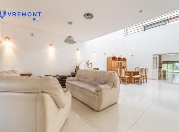 Casa · 297m² · 7 Ambientes · 1 Cochera · Venta Casa 6 Amb en Parque Chacabuco, Capital Federal.
