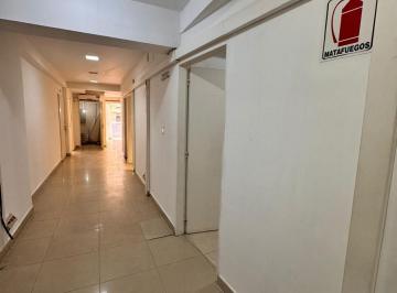 Local comercial · Local Apto Consultorios en Barrio Norte