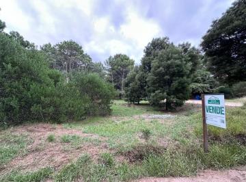Terreno · 595m² · Las Gaviotas – Zona Comercial – 33 Esquina San Clemente