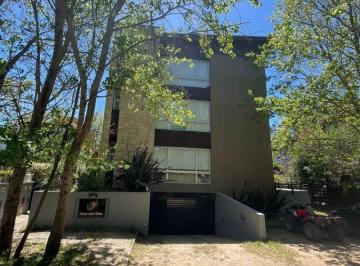 Departamento · 77m² · 3 Ambientes · 1 Cochera · Departamento en Venta 2 Dorm. con Cochera – Las Gaviotas