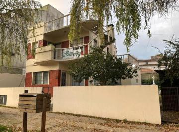 Casa · 120m² · 7 Ambientes · 2 Cocheras · Villa Gesell – Financiacion – Casas en Bloque – Paseo 108 Entre 2 y 3