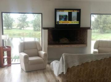 Casa · 180m² · 5 Ambientes · Casa en Venta Desarrollada en 1 Planta a La Laguna en Golf Pg