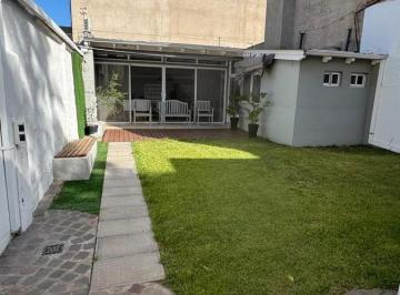 Casa · 170m² · 4 Ambientes · 1 Cochera · Hermosa Propiedad 3 Dorm - C/quincho