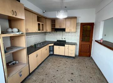 Departamento de 4 ambientes, La Matanza · Alquiler Departamento 4 Ambientes Isidro Casanova