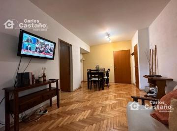 Departamento · 40m² · 2 Ambientes · Exc Depto 2 Amb C/ Suite, Toilette y Balcón Temporario a m de Av Cabildo