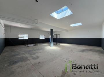 Bodega-Galpón · 240m² · 1 Ambiente · Galpón de 240 m² en Alquiler con Trifásica y Montacargas