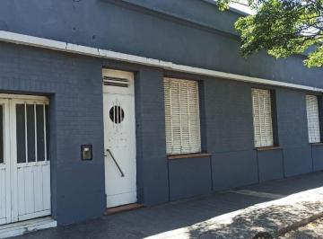 Foto · Casa Comercial en Venta en Alto Alberdi (No Apto Vivienda)