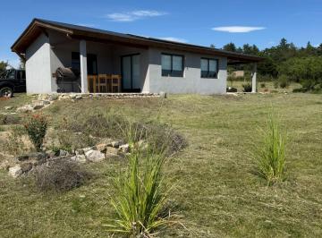 Casa de 3 ambientes, Los Reartes · Casa Amueblada 2 Dorm. con 1 Hectárea de Terreno