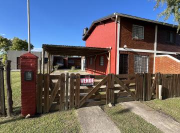Casa de 6 ambientes, Camet Norte · Propiedad Mas Departemento Oportunidad, Camet Norte