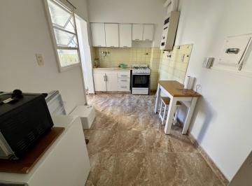 Departamento · 57m² · 3 Ambientes · Mb Depto de 3 Amb, Muy Luminoso Al Lateral - Exc Estado - Mb